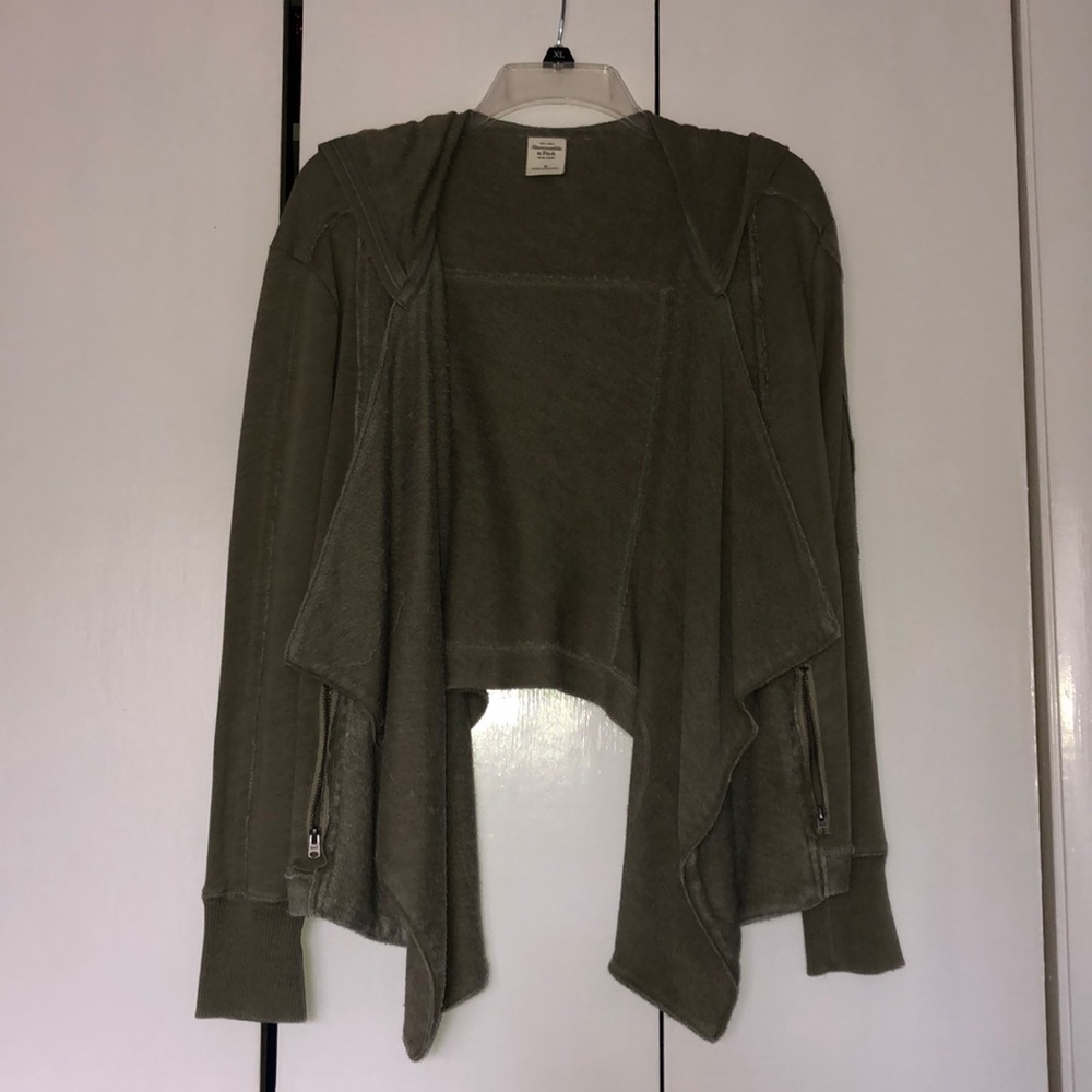 abercrombie & fitch sweater